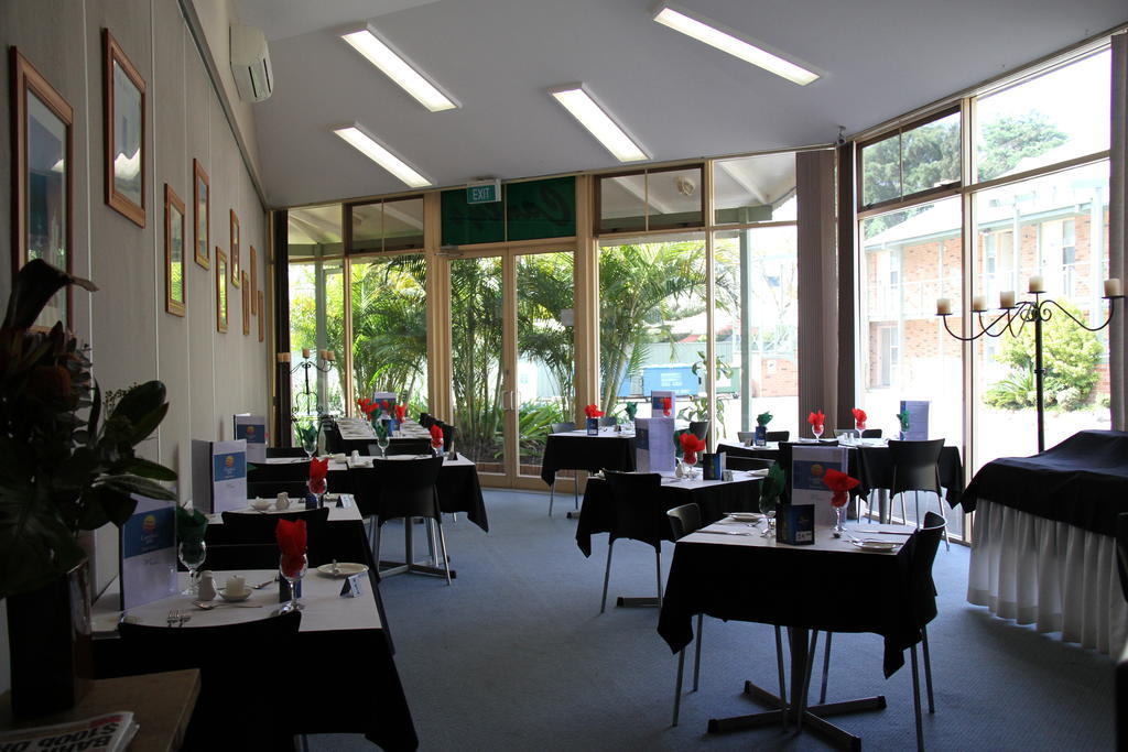 Golf Place Inn Wollongong Primbee Exterior foto